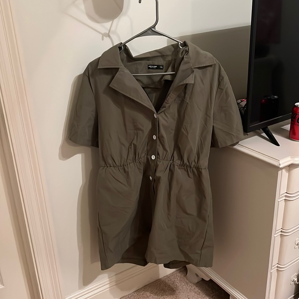 green romper with collar